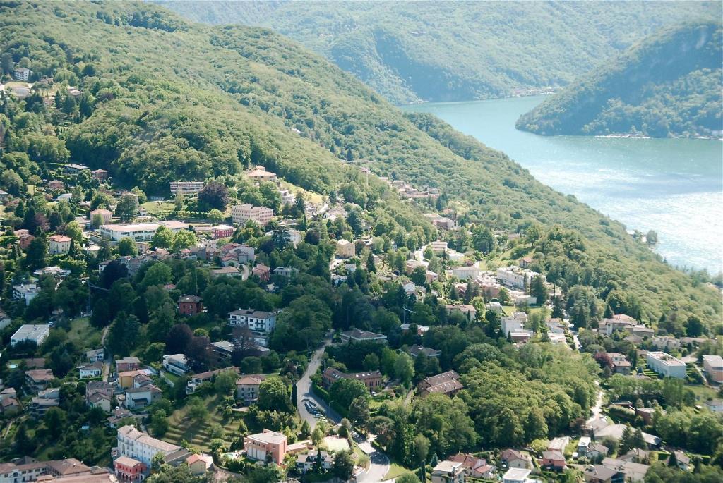 Hotel Bellevue Bellavista Montagnola à Collina d'Oro Extérieur photo